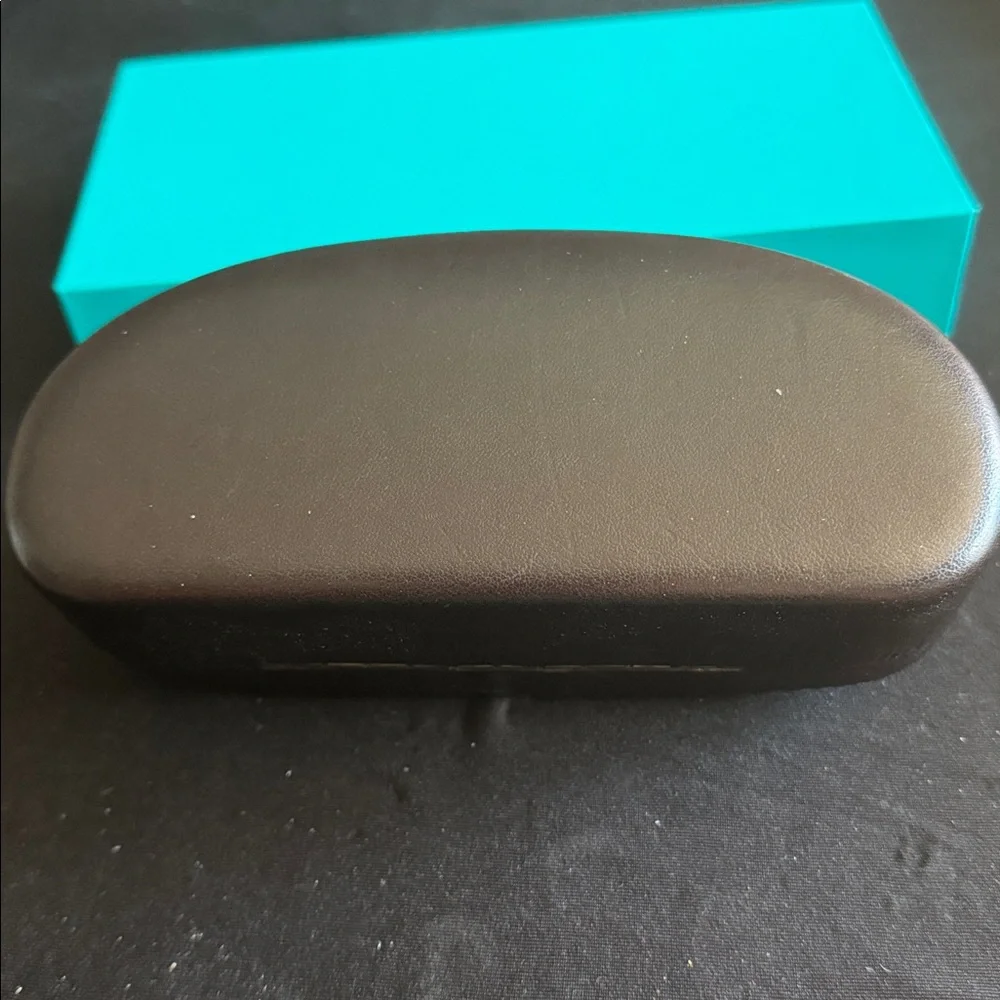 Michael Kors Brown Leather Sunglasses Case - Picture 5 of 6